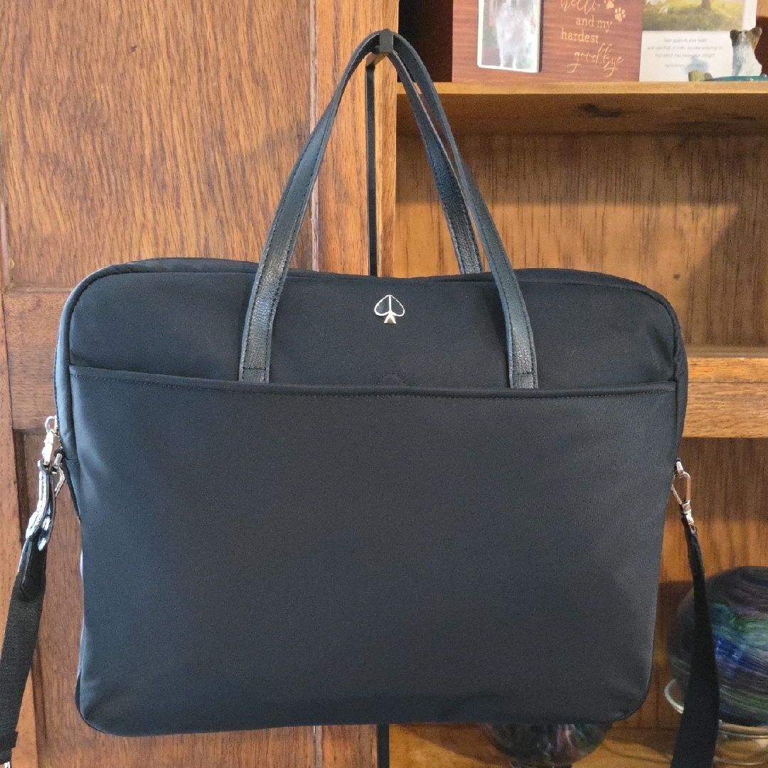 Kate Spade New York Taylor Universal Laptop Bag Euc